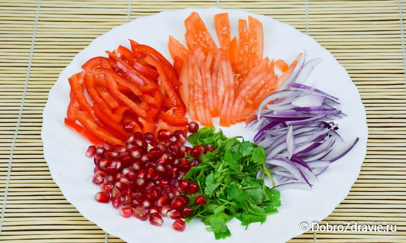 Салат с гранатом – вегетарианский рецепт приготовления с фото