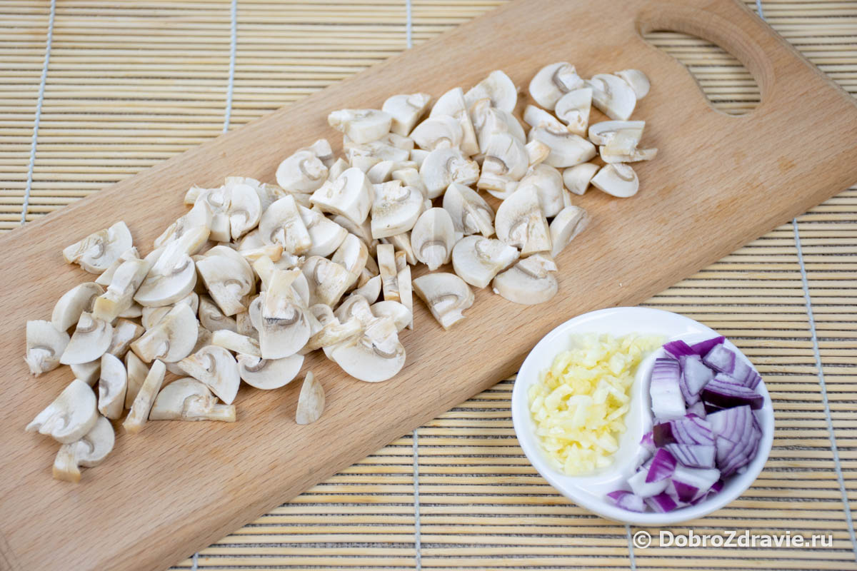 Тосты с грибным паштетом из шампиньонов и нори – вегетарианский пошаговый рецепт приготовления с фото