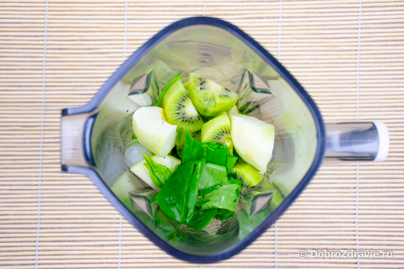 Смузи из яблок, киви и шпината – рецепт приготовления в домашних условиях с фото
